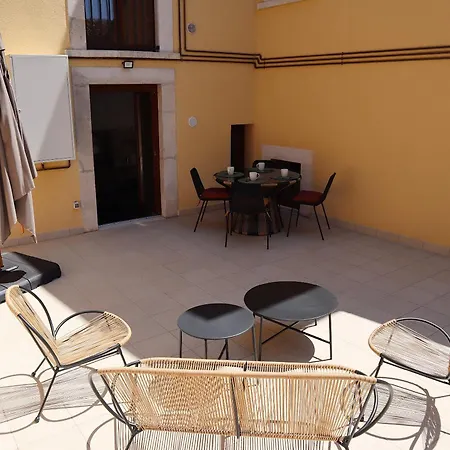 L'Aquila Apartment Apartament *