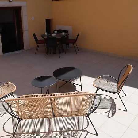 Lägenhet L'Aquila Apartment LʼAquila